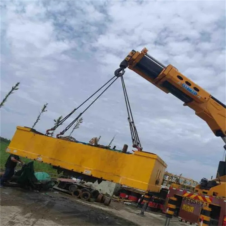 张家界吊车吊集装箱需要多少钱